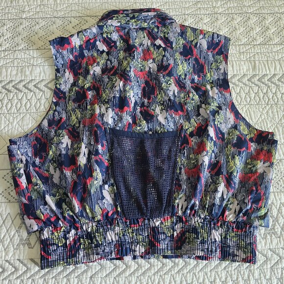 FP MOVEMENT Off The Grid Supernova Floral Vest Size Small NWOT - Picture 7 of 11